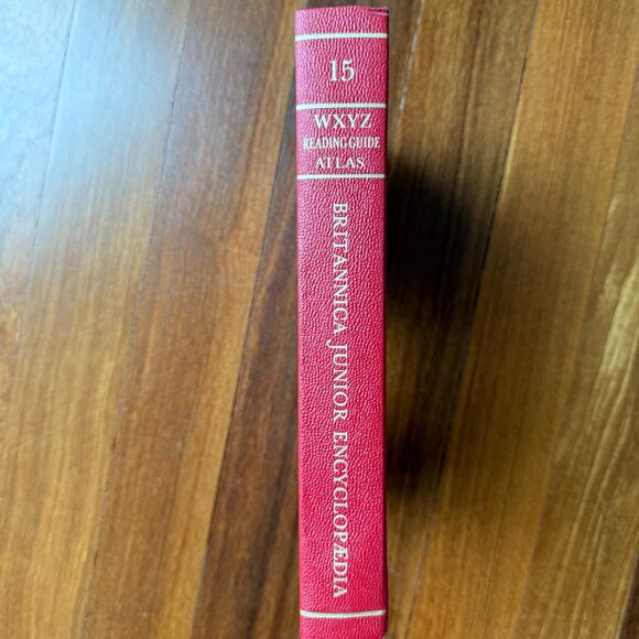 Vintage Book Monogram Letter - R - Picture 2 of 3